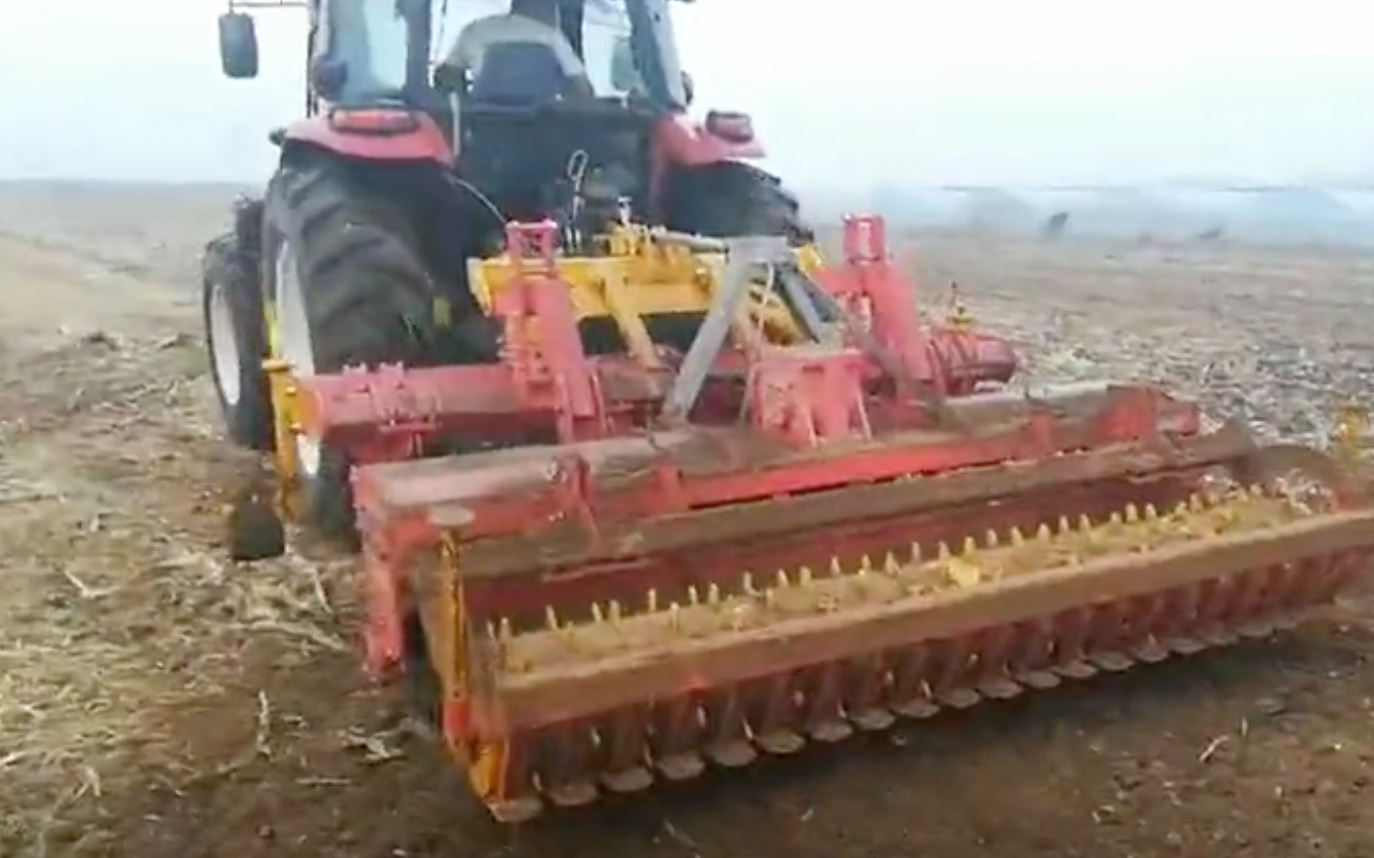 深松機，聯合耕整機作業(yè)視頻